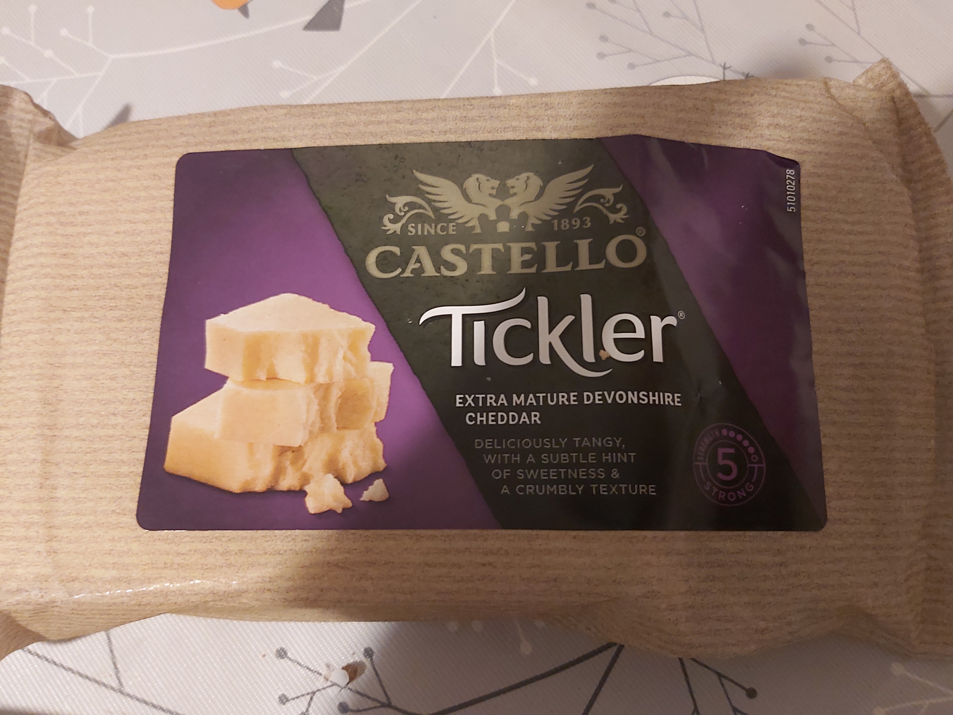 Castello Tickler Extra Mature