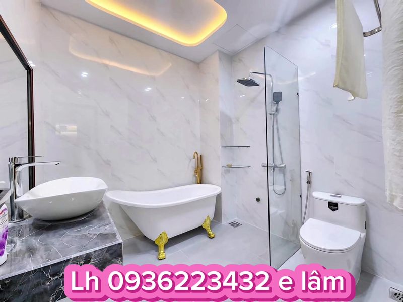 NHÀ ĐẤT TPHCM