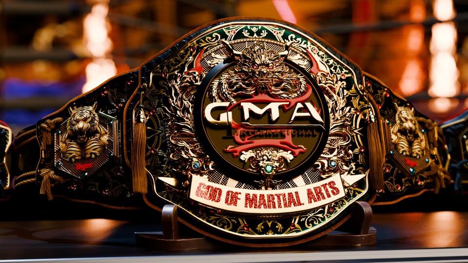 Johnny Trí Nguyễn