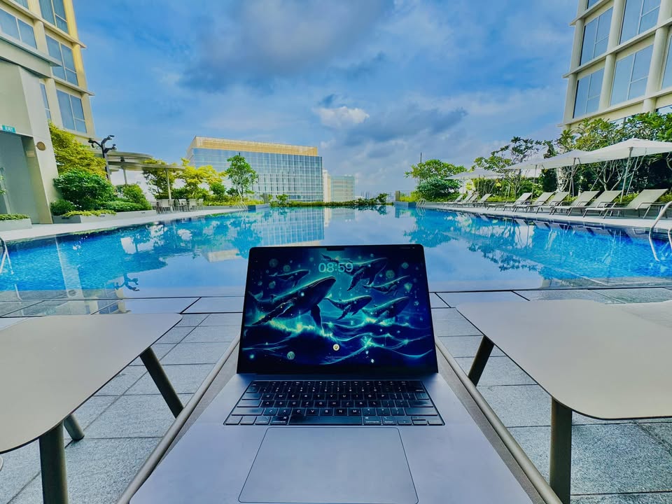 Lê Duy - Crypto Man