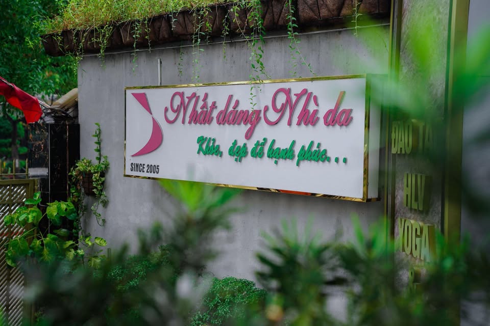 Nhất Dáng Nhì Da