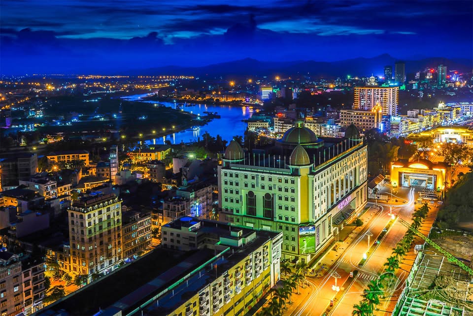 Hội các mẹ dùng Sữa non Tổ yến GOLDILAC GROW Việt Nam