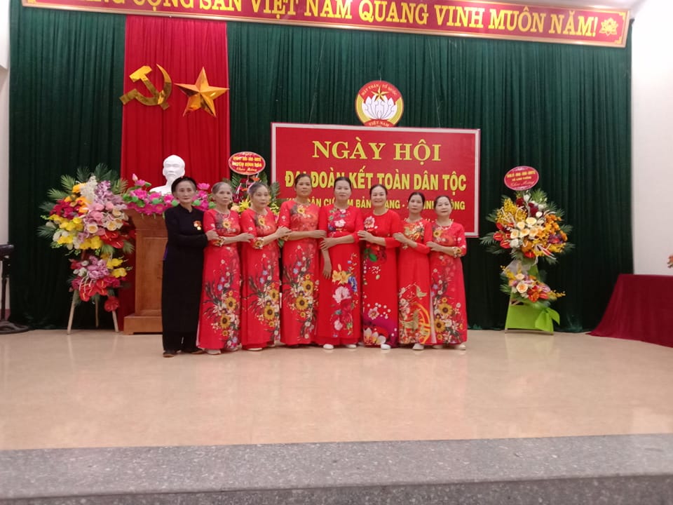 nhóm vay vốn ngân hàng chính sách xã hội