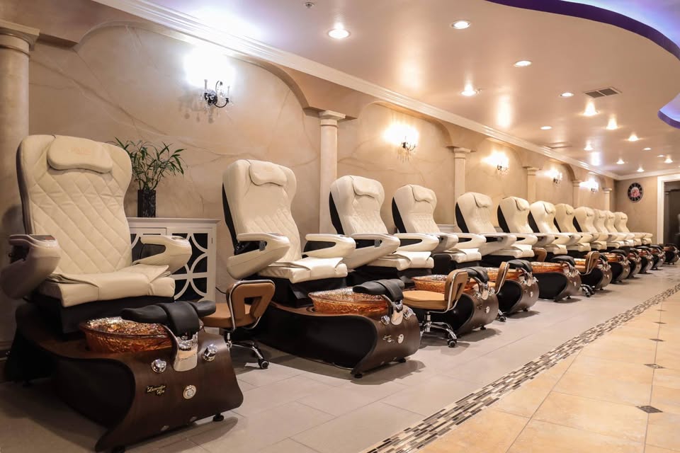 La Vie Nail Spa
