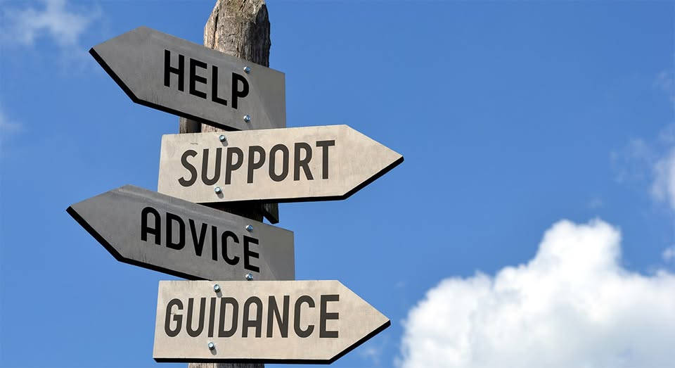 Nail Việt in the UK