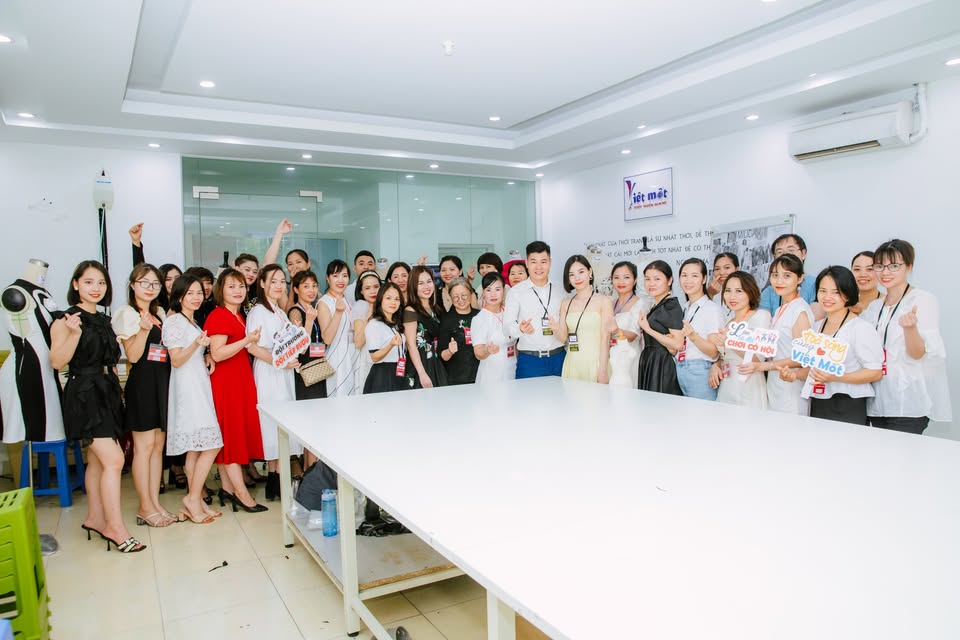 CLB HỌC MAY VÁ ONLINE MIỄN PHÍ (Toàn quốc)