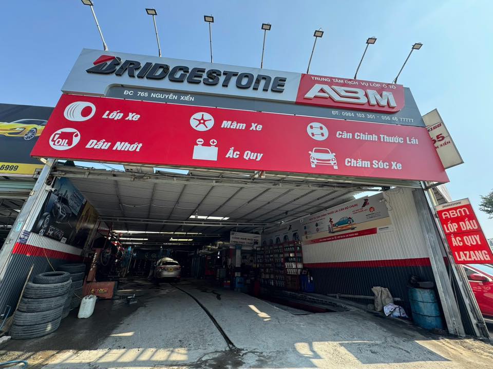 hội lốp ô tô cũ mới