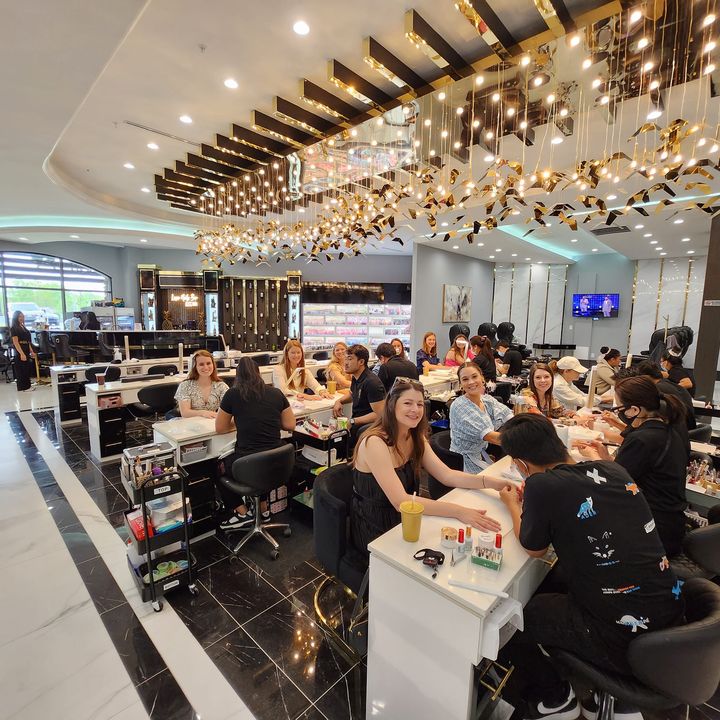 VINCI - Interior Design, Build & Custom Furniture