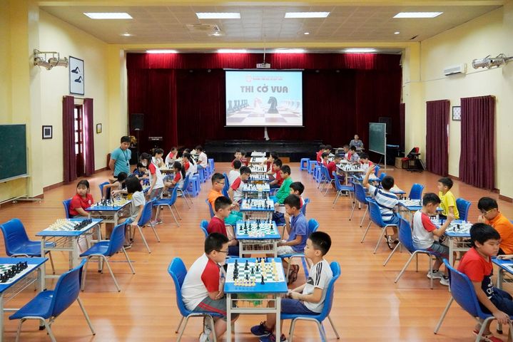 Le Quy Don Hanoi Primary School