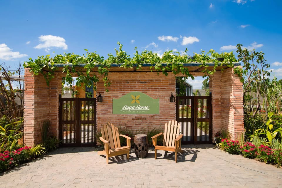 Haya Home - Garden Resort