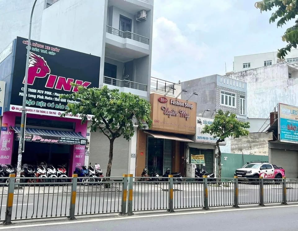 Mua Bán Vario Giá Rẻ Sài Gòn