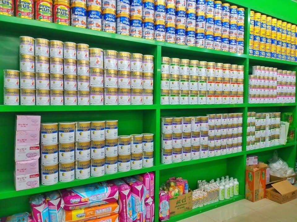 HỘI THANH LÝ SỮA BỘT NỘI_NGOẠI CẬN DATE