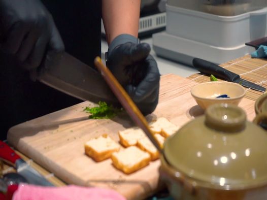 Lục Bát Quán - Specialty Eatery 68