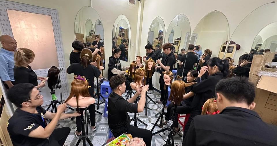 Học Viện Tóc Quốc Tế Thảo Tây