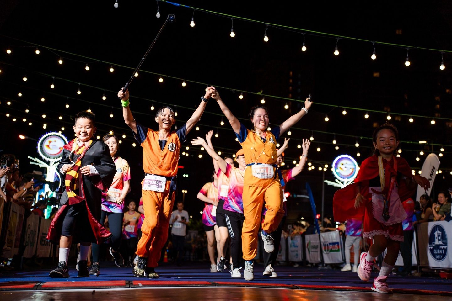 Giải chạy District 1 Midnight Run 2024