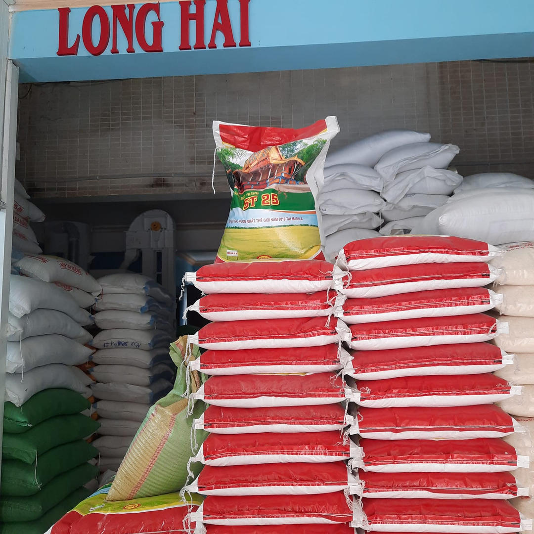 Cửa hàng gạo Sơn Thành