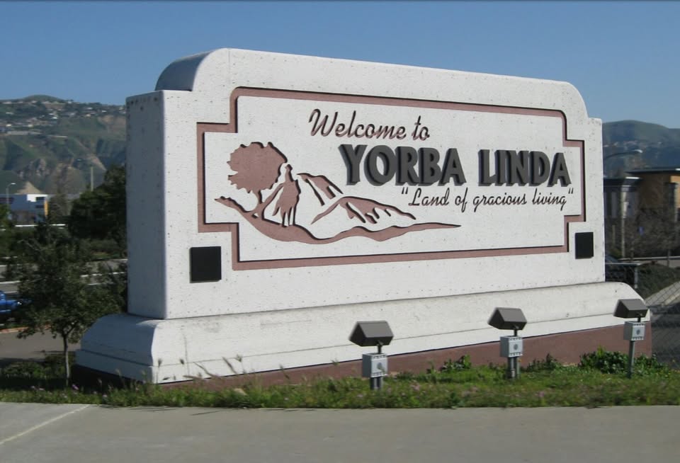 Yorba Linda Advertisements