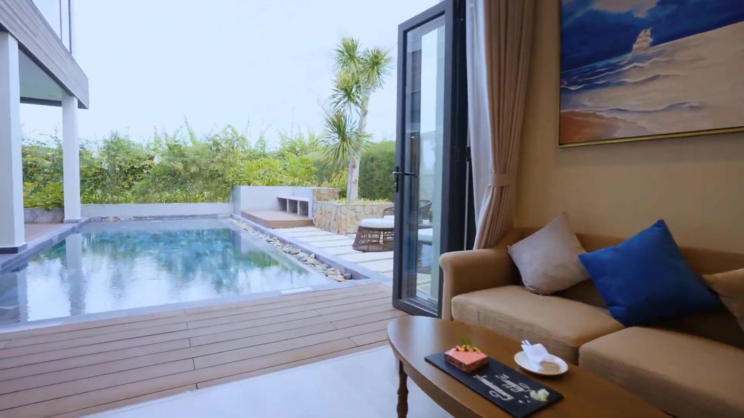 CaraWorld Cam Ranh