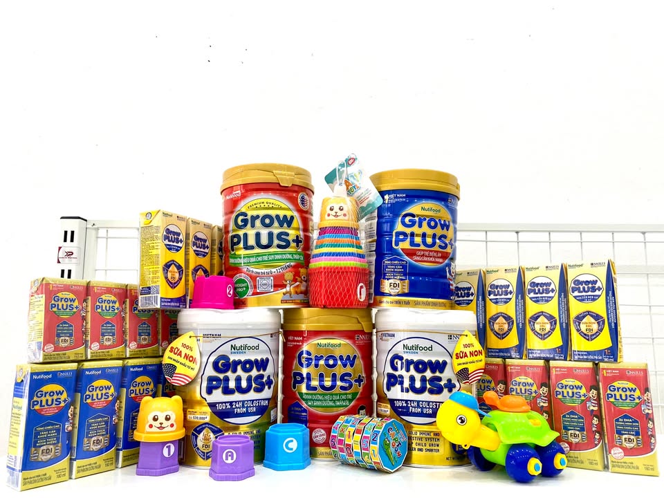 Hội dùng sữa Grow PLUS+ ( Đỏ, Xanh, Vàng )