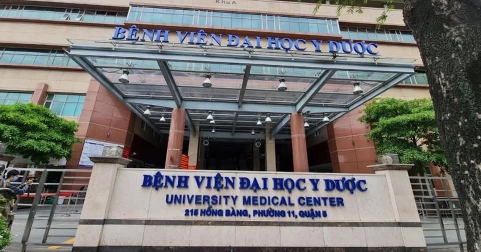 TEAM ĐẺ BỆNH VIỆN ĐẠI HỌC Y DƯỢC TP HỒ CHÍ MINH