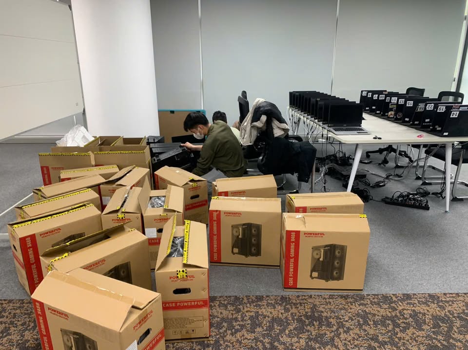 PC Xeon giả lập cày game LD, tool FB, zalo