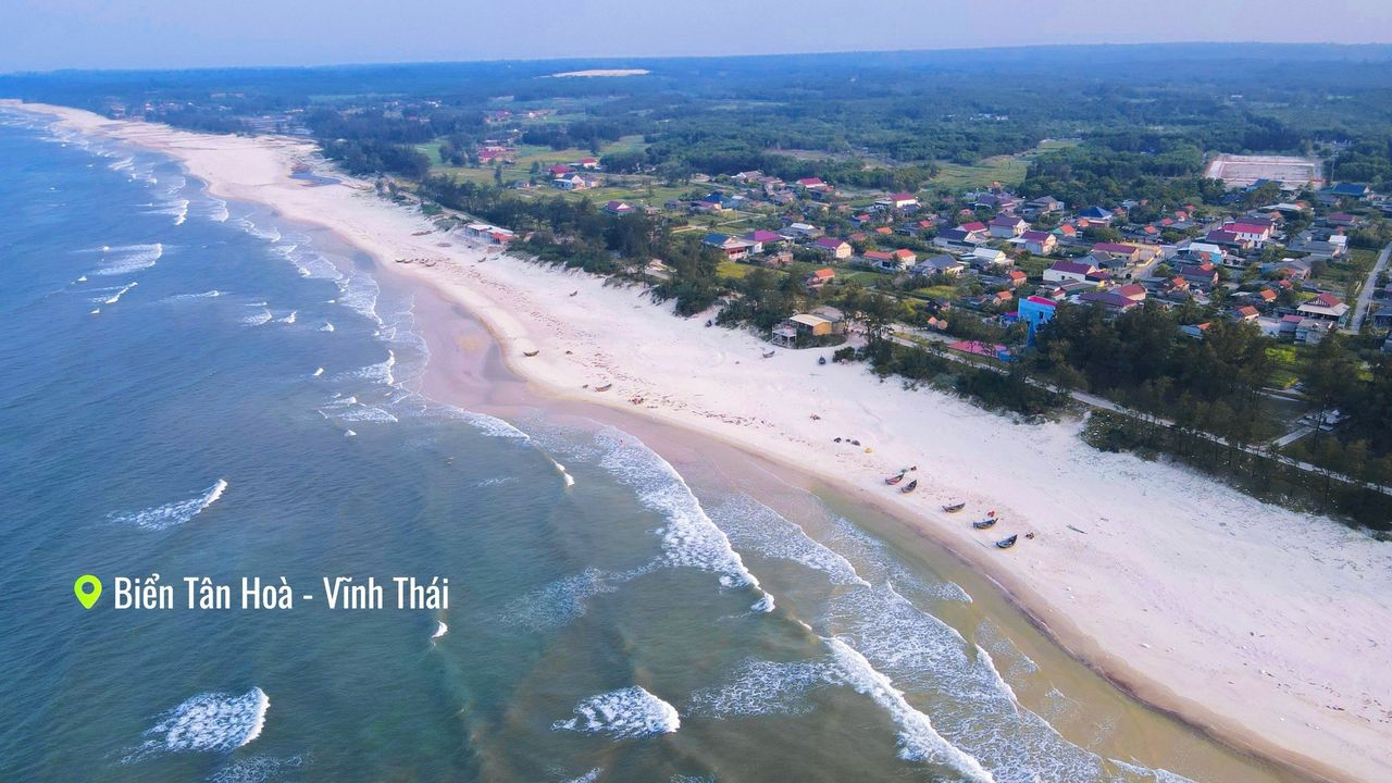 Đất mặt biển Vĩ tuyến 17 dưới TỶ