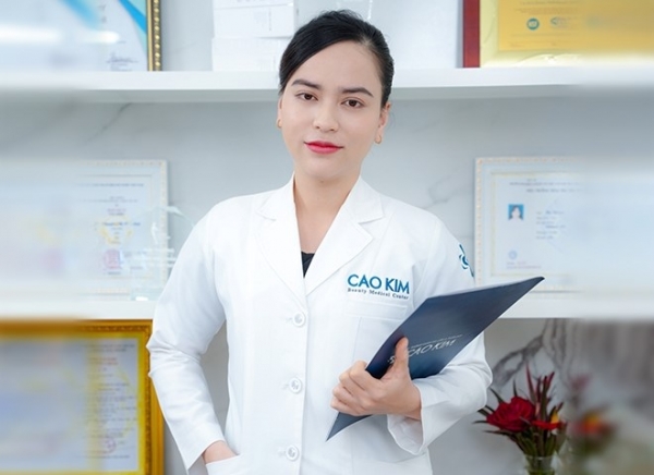 Bác Sĩ Huế Anh - Phòng Khám Thẩm Mỹ CAO KIM