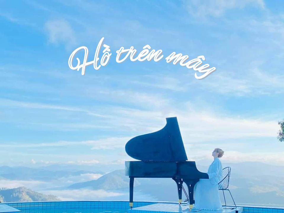 Ngôi Nhà Nhỏ Trên Thảo Nguyên CaFe