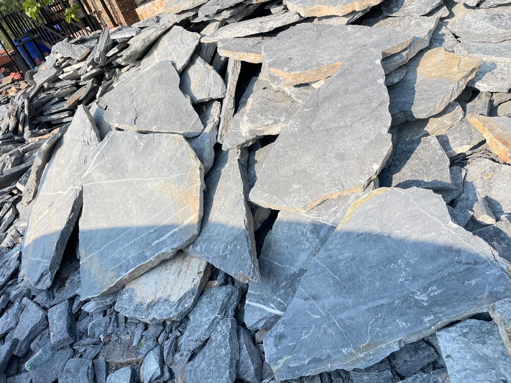 หินแผ่นดำสนิม 4