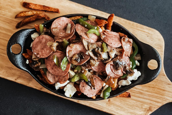 Poutine Pizza Courteau