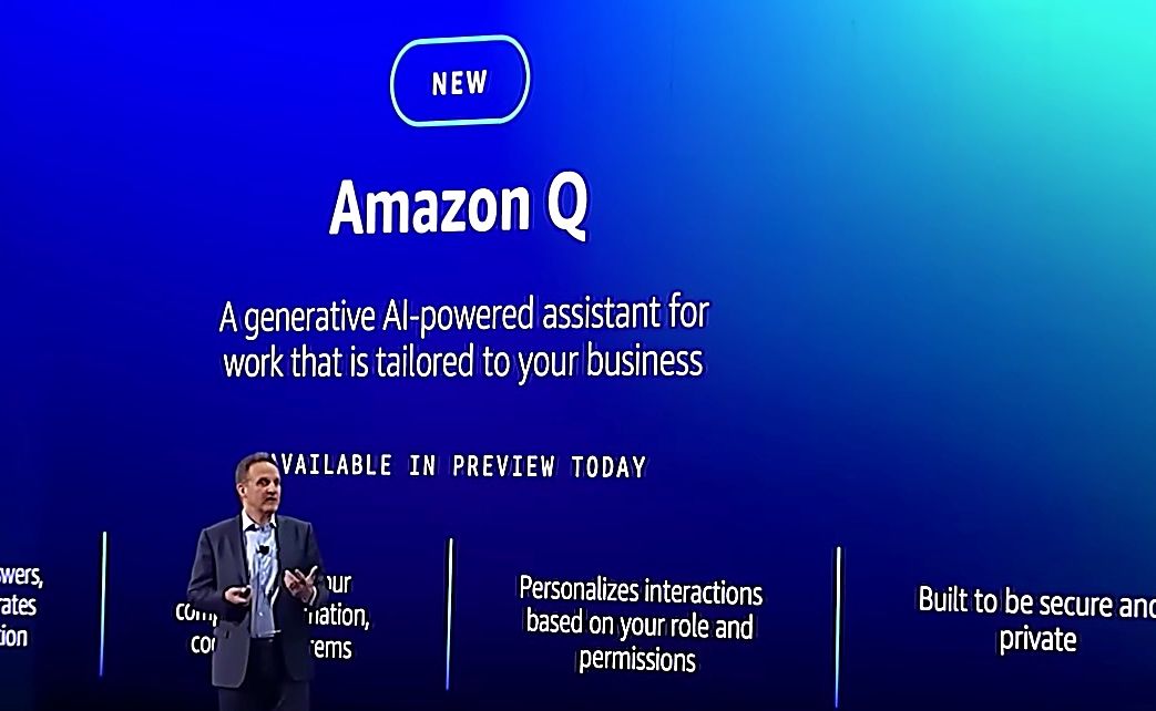 AWSのビジネス向けAIアシスタント「Amazon Q」公開　ユーザーあたり月額20ドルからのサムネイル画像