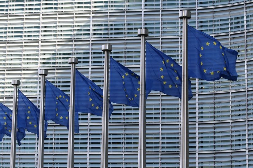 EU欧州議会委員会がAI規制案を承認。世界標準となるか？のサムネイル画像