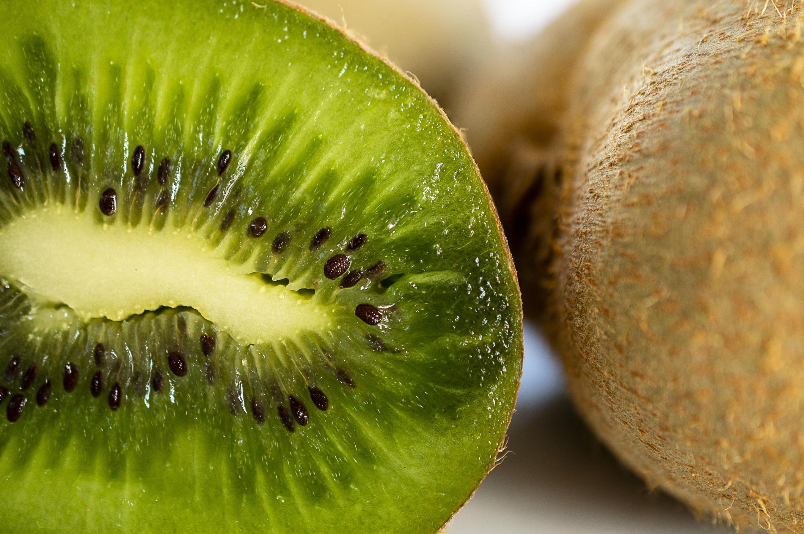 kiwi giúp giải nhiệt mùa hè