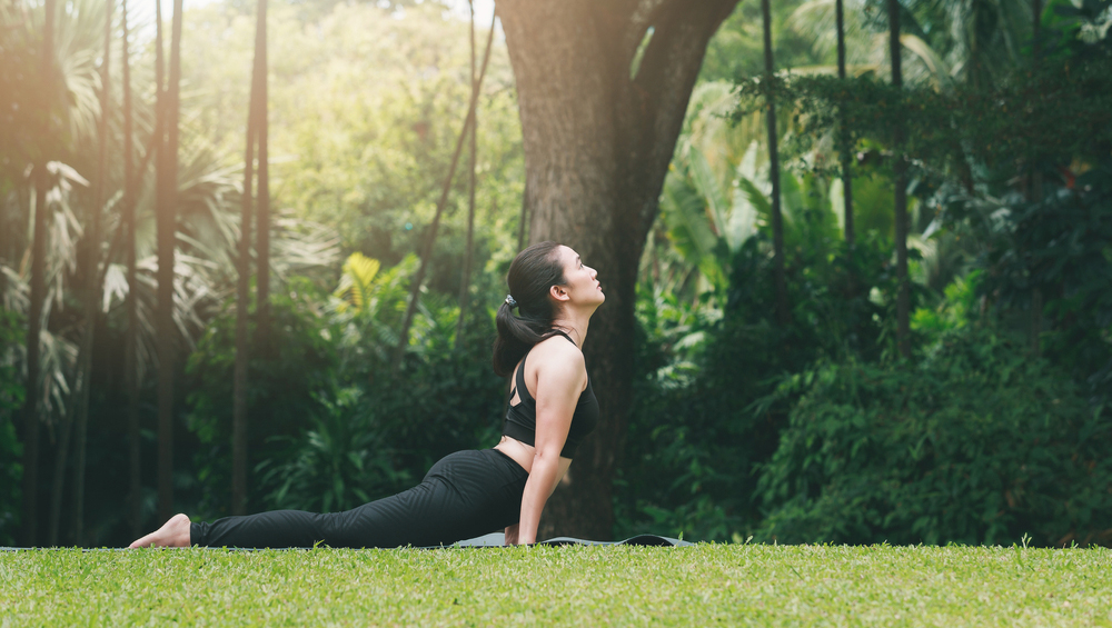 Yoga tăng vòng một là một giải pháp tuyệt vời cho những ai muốn có vòng một đẹp. Hãy xem các hình ảnh liên quan đến yoga tăng vòng một để chinh phục thử thách và duy trì sự xinh đẹp của mình.