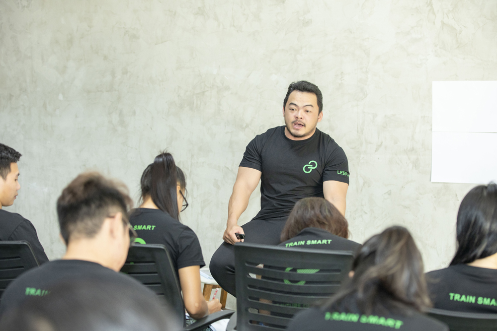 LEEP ACADEMY KHÓA 8_019