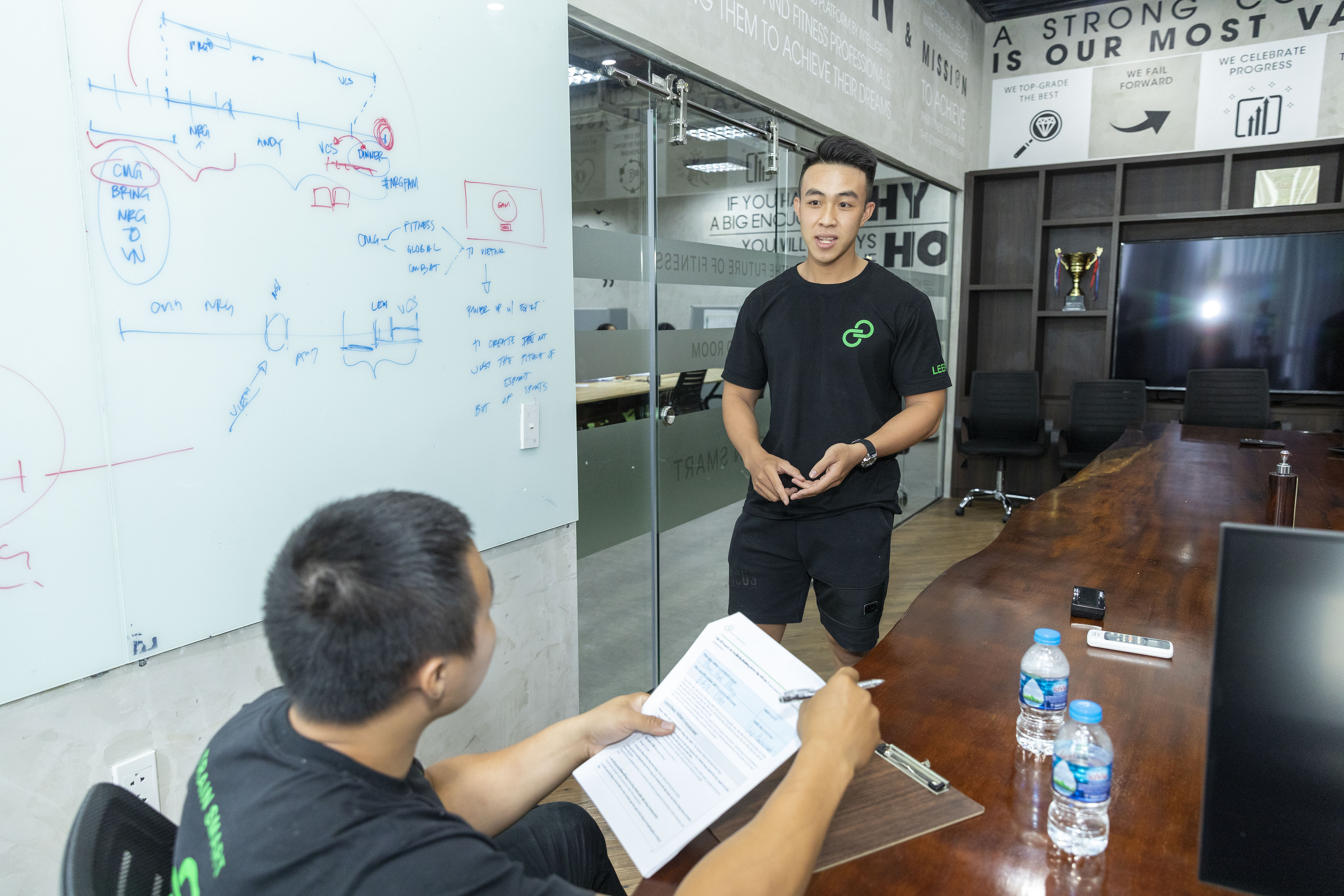 LEEP Academy khoá 9