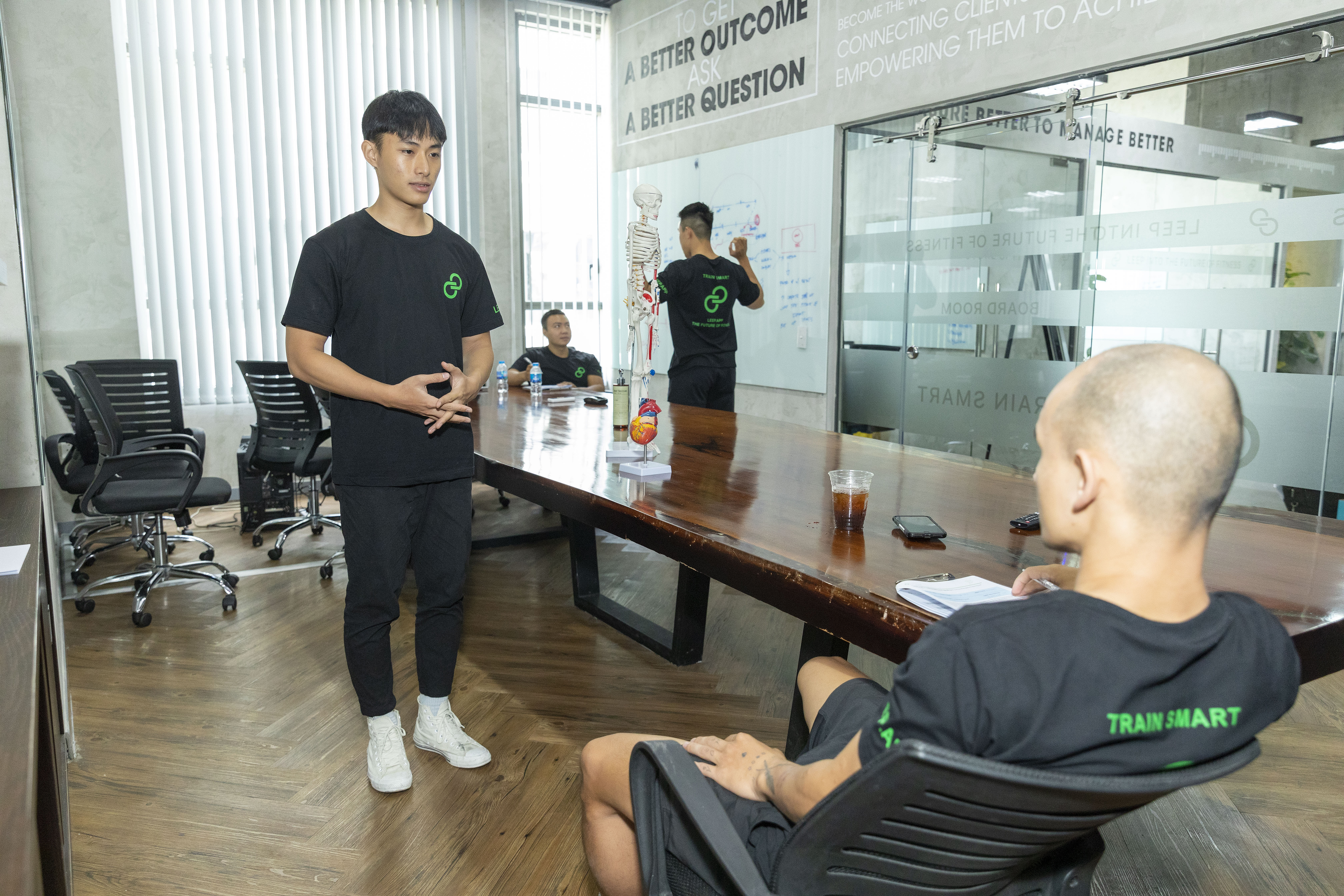 LEEP Academy khoá 9