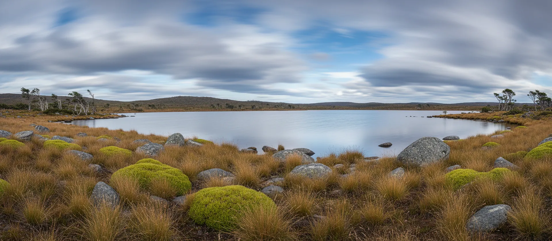 Central Plateau: Lake Augusta and Nineteen Lagoons, Central Highlands (Liawenee)