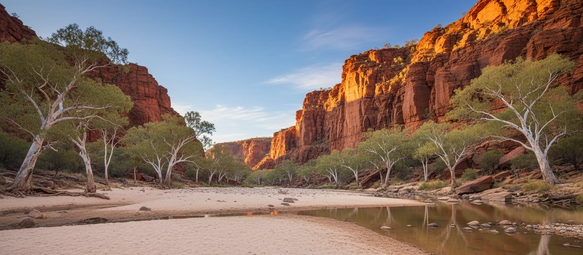 Finke Gorge: Palm Valley and the Finke River route, West of Alice Springs (Hermannsburg)