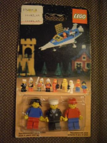 Town Mini-Figures