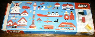 Basic Building Set in Cardboard image 2