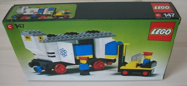 Refrigerated Car with Forklift image 2