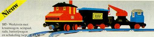Complete Train Set with Motor and Signal image 3