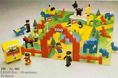 Zoo with Baseboard image 2