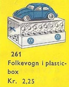 1:87 VW Beetle with Showroom image 2
