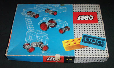 Large & Small Wheels & Turn-Table image 3