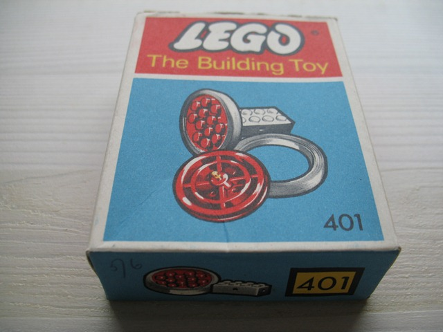 Large Wheels with Axles (The Building Toy)