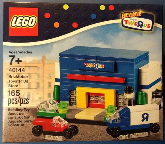 Bricktober Toys R Us Store