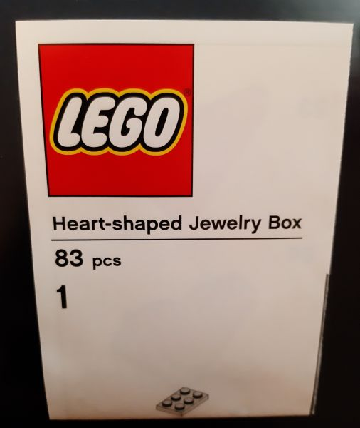 Heart-shaped Jewelry Box image 2