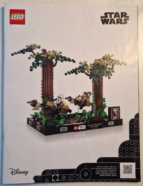 Endor Speeder Chase Diorama image 3